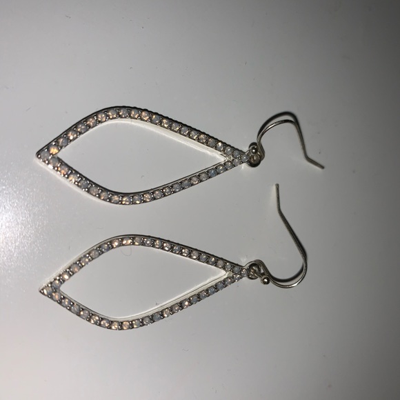 Earrings - Picture 2 of 3